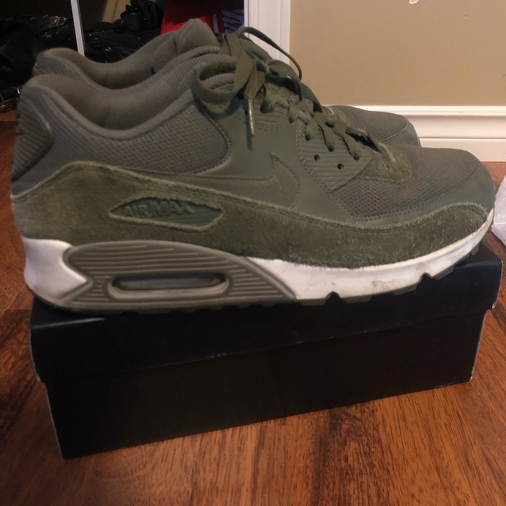 Men’s Air Max 90’s Navy Green